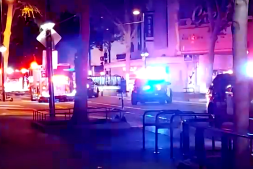 Jabatan Polis Sacramento mengesahkan enam terbunuh manakala 12 lagi cedera dalam kejadian tembakan di Sacramento (California) pada Ahad pagi