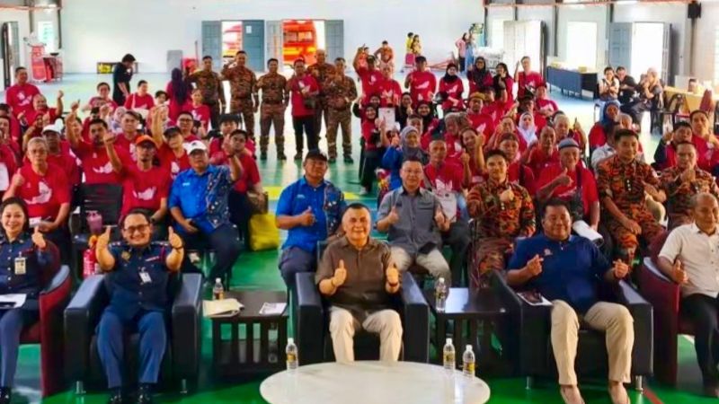 Bomba Komuniti Stakan tingkat kesedaran keselamatan kebakaran
