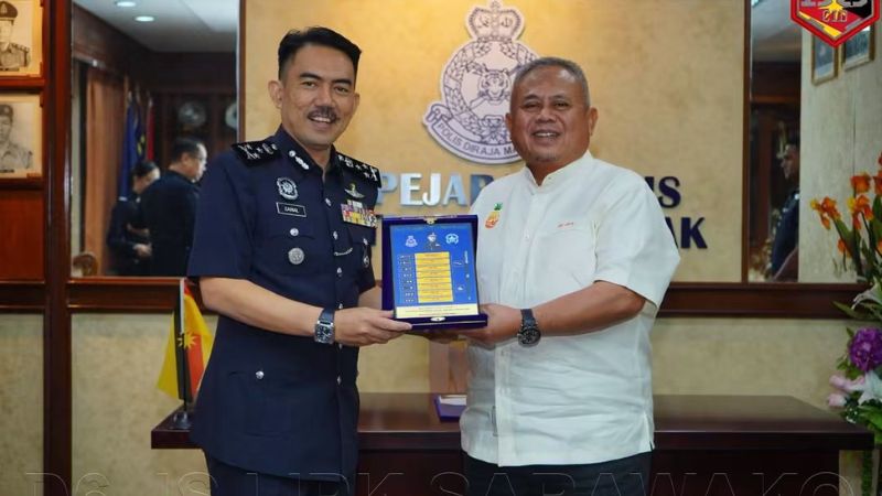Mohamad Zainal terima kunjungan mantan Pengarah JSJ