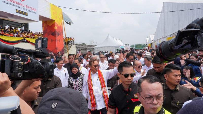Premier Sarawak befikiran jauh, rancang pembangunan menyeluruh – Uggah