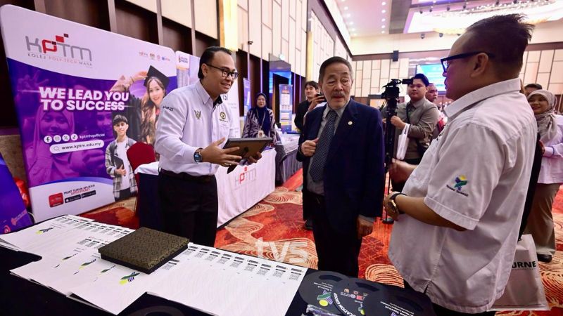 SPEAK perkukuh hubungan sekolah industri pelajar