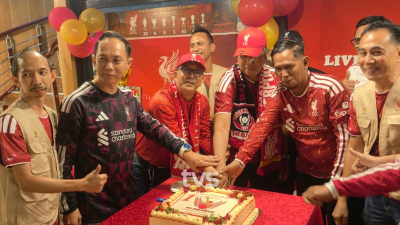 Pengalaman ke Anfield jadi kenangan istimewa buat John Ilus