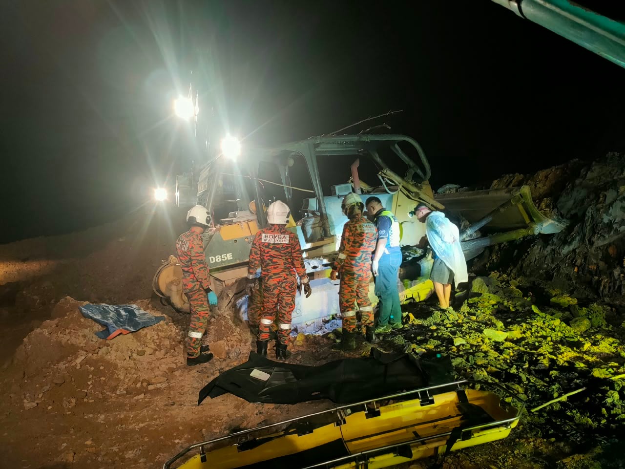 Lelaki maut dihempap jentolak di Long Seridan