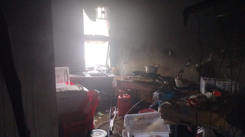 Two-story store near Boulevard in Miri burned down