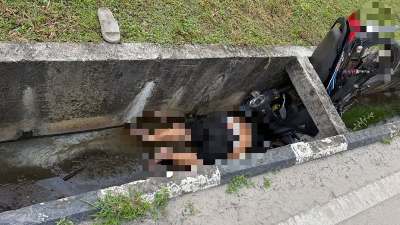 Penunggang motosikal maut terbabas ke longkang di Miri Sentral