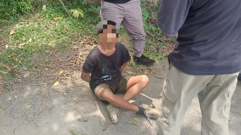 Foreign worker arrested for possession of marijuana, no legal documentation