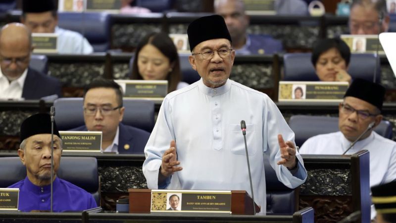 Budget 2027: Sarawak receives RM16.2 billion, Sabah RM18.7 billion