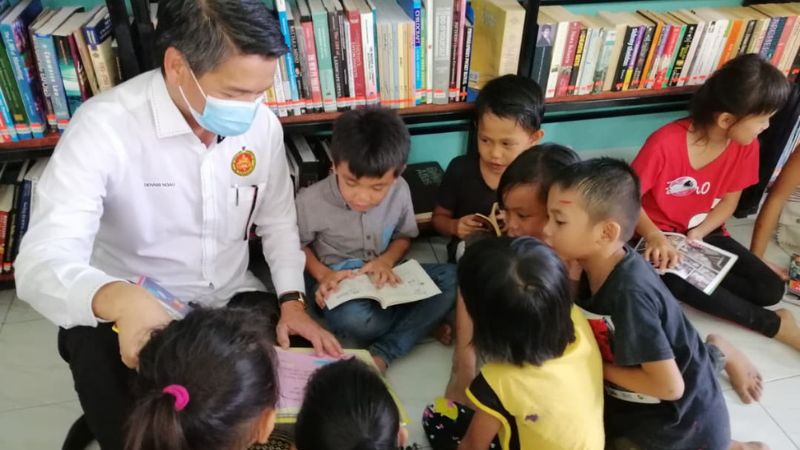 DUN Sarawak: Long Latei Library needs government support