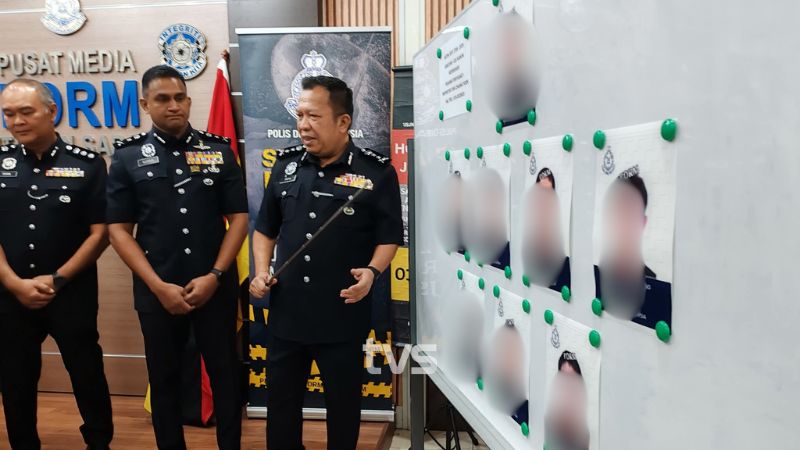 Five arrested in case of fire at a convenience store in Sarawak