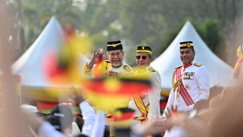 Jasa Tun Dr Wan Junaidi menentang komunis terpahat dalam sejarah Sarawak