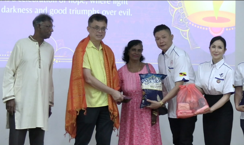 60 keluarga B40 terima bantuan Deepavali
