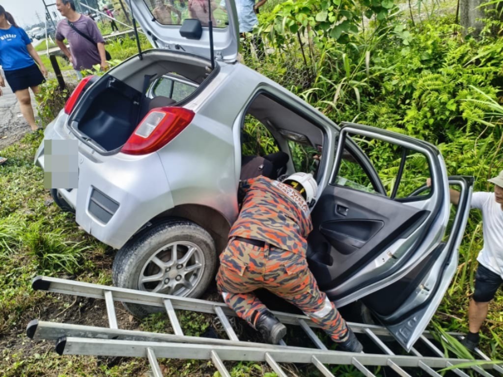 A woman from the Golden State was injured in an accident on Stone 10