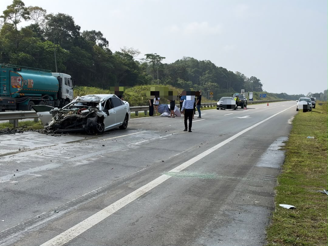 Wanita maut dalam kemalangan kereta dengan lori di Batu Niah