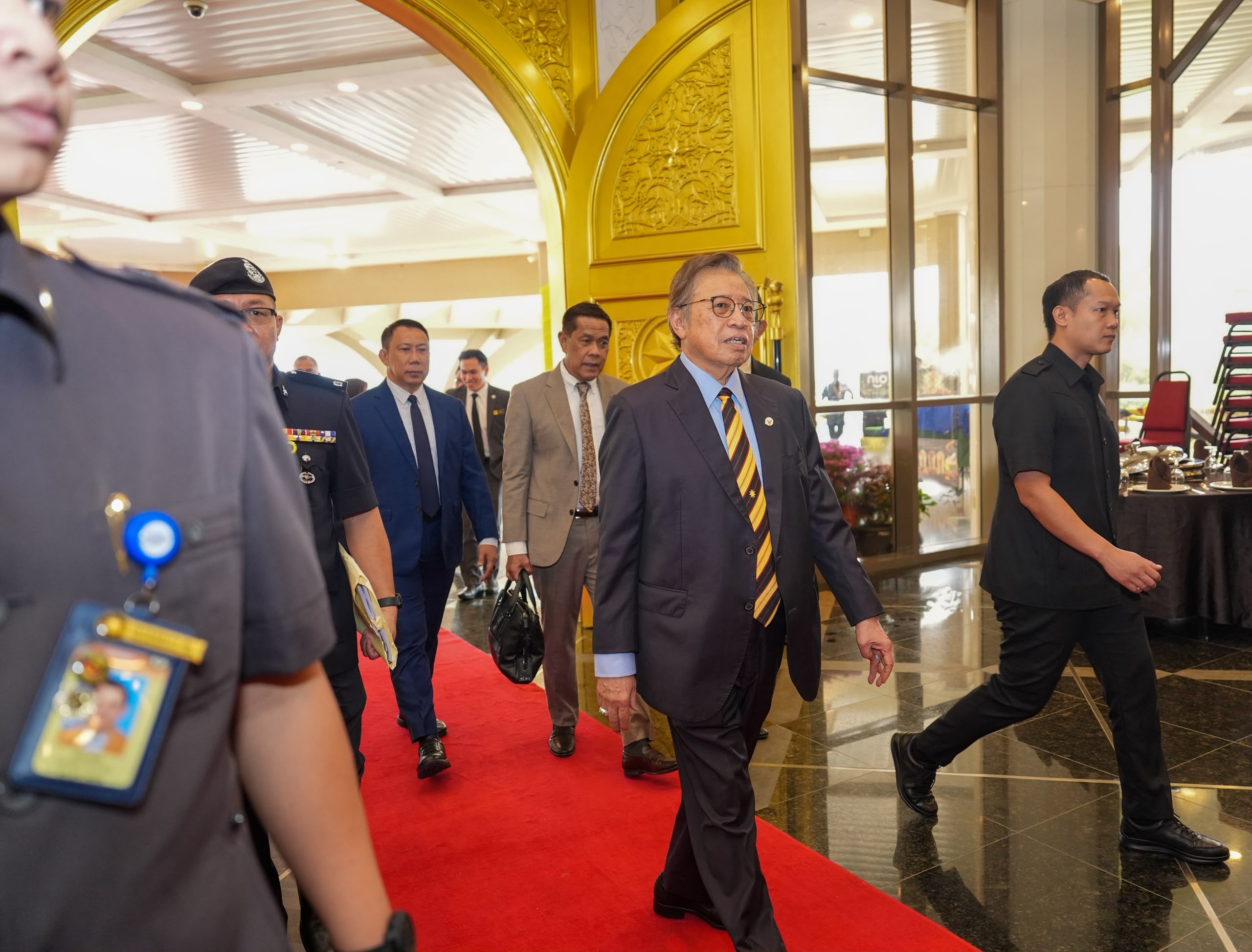 DUN Sarawak: Sarawak teruskan projek ART, lapangan terbang, pelabuhan laut dalam